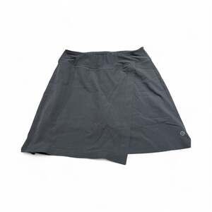 Women’s Black skort size large